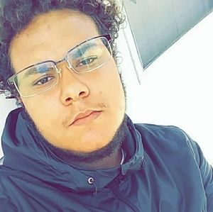 Meet your Posher, Devin